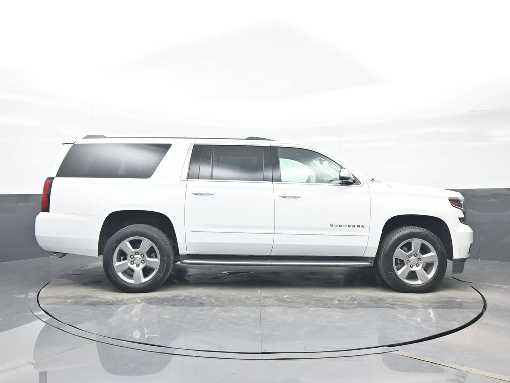 Used 2018 Chevrolet Suburban Premier RWD image 7