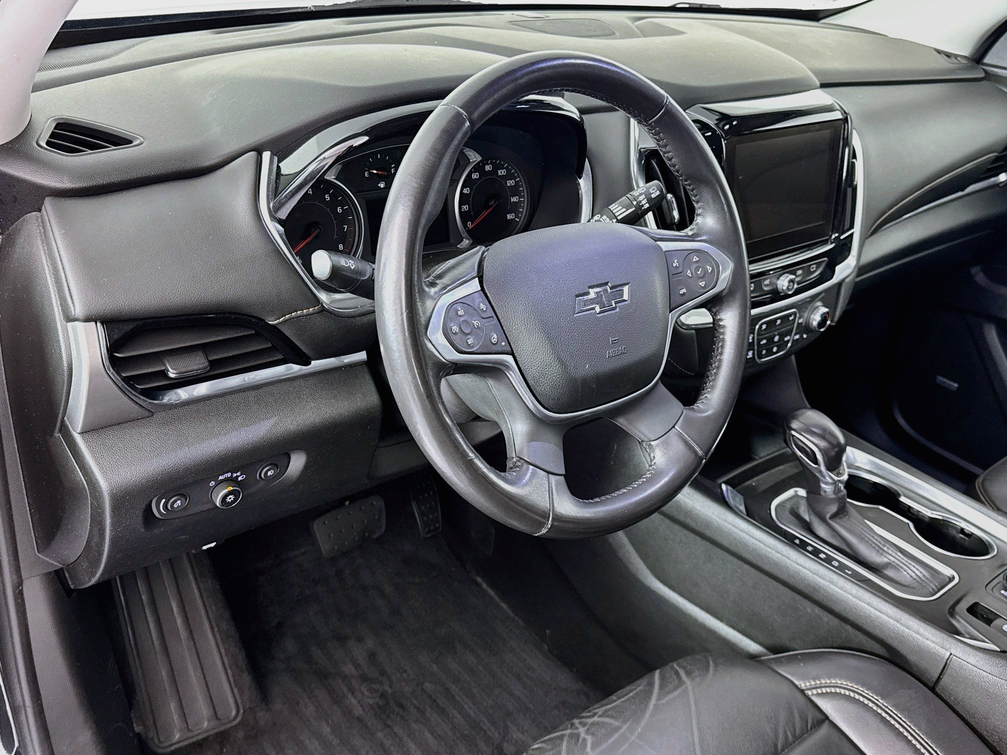 Used 2021 Chevrolet Traverse RS AWD/4WD image 9