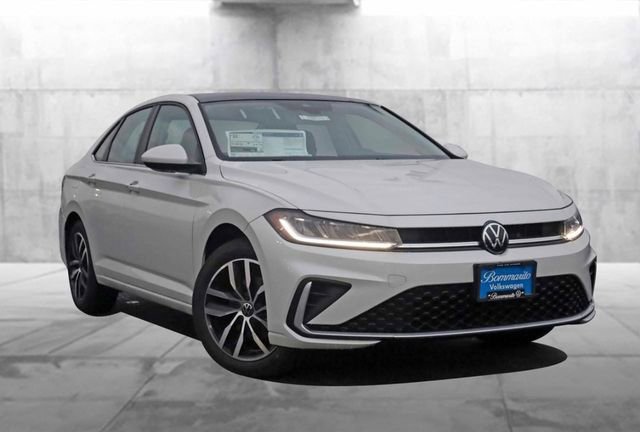 New 2026 Volkswagen Jetta SE image 2