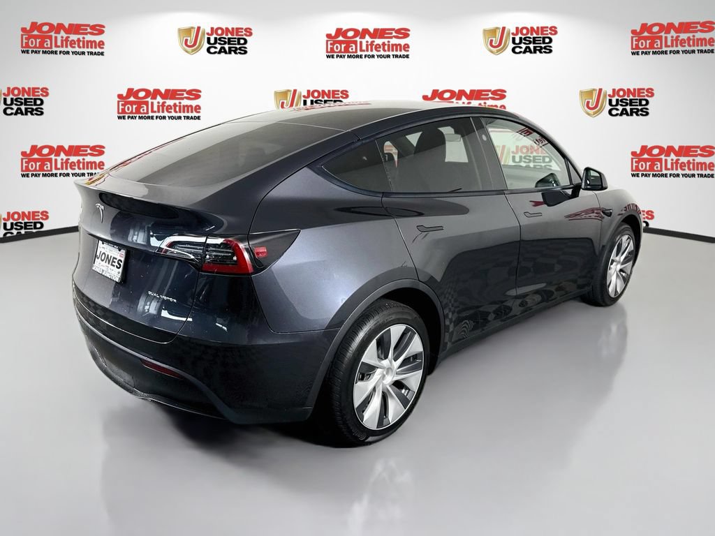 Used 2024 Tesla Model Y Long Range AWD/4WD image 16
