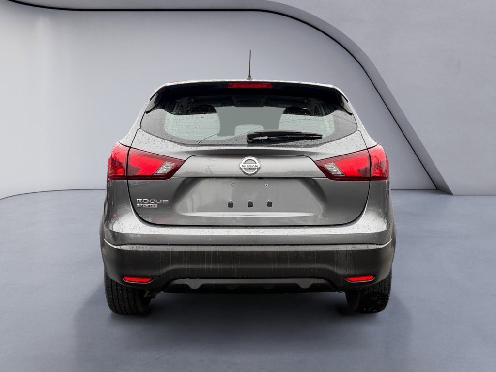 Used 2019 Nissan Rogue Sport S image 4