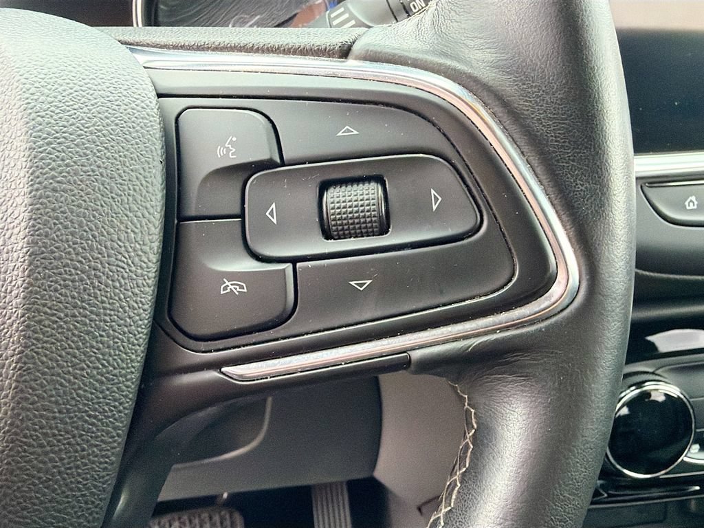 Used 2021 Buick Encore GX Preferred w/ Cold Weather Comfort Package AWD/4WD image 13