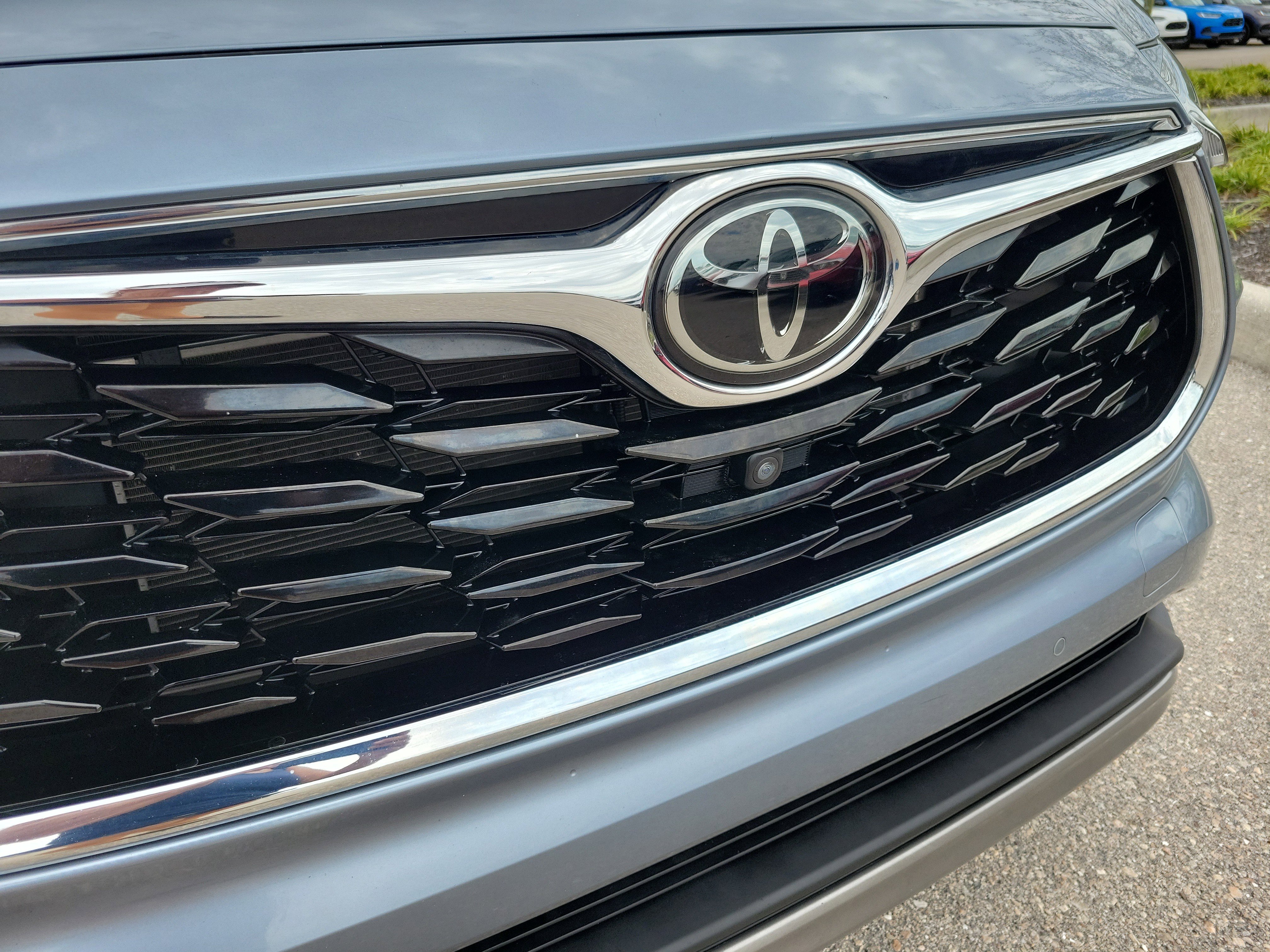 Used 2022 Toyota Highlander Platinum image 7