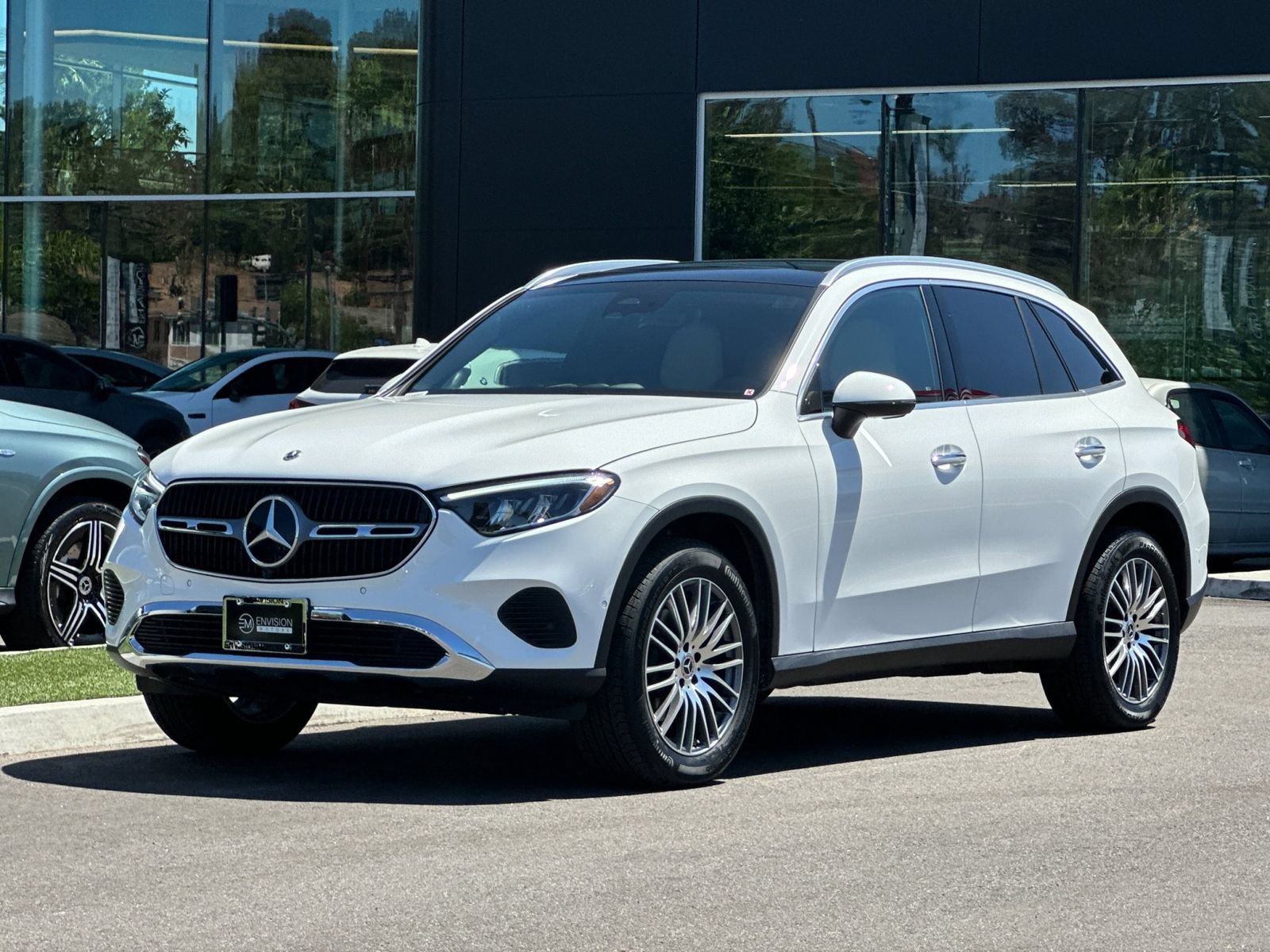 Used 2026 Mercedes-Benz GLC 300 4MATIC image 8