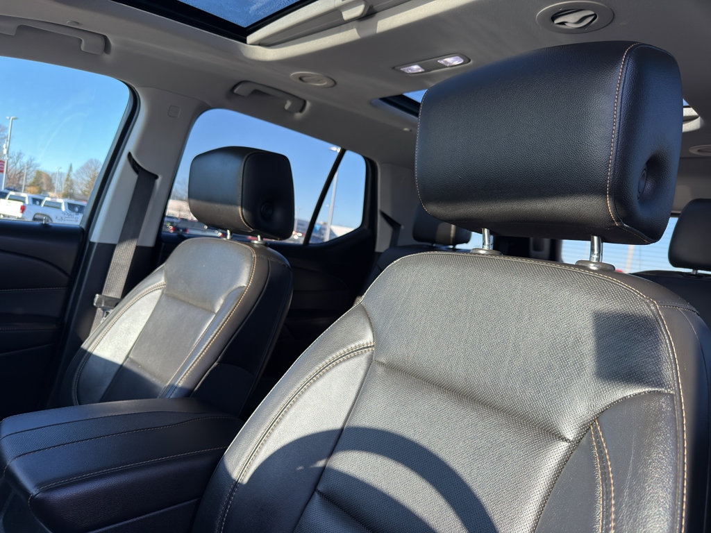 Used 2020 Chevrolet Traverse Premier w/ Redline Edition image 26