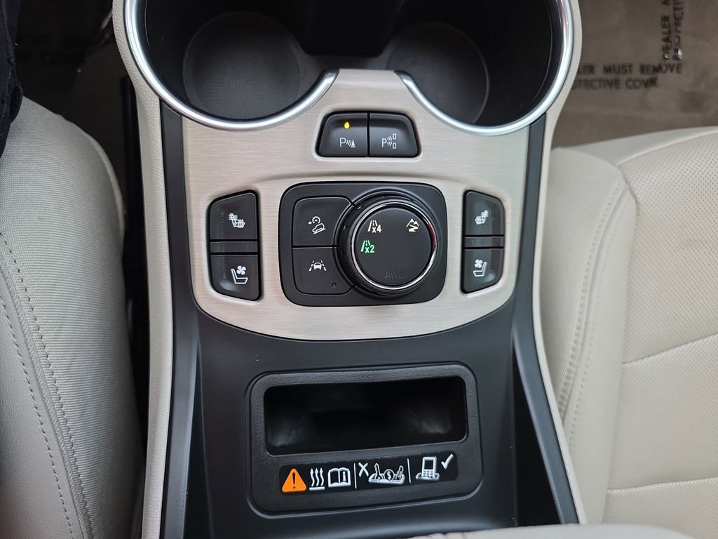 Used 2020 GMC Terrain Denali w/ Denali Premium Package image 26