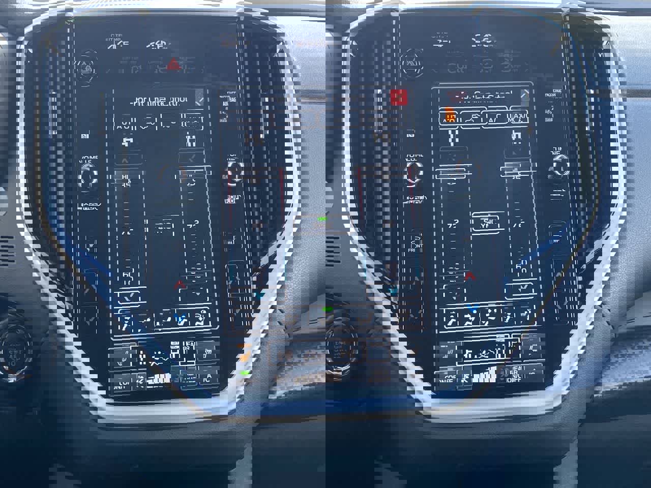 Used 2025 Subaru Ascent Premium image 18