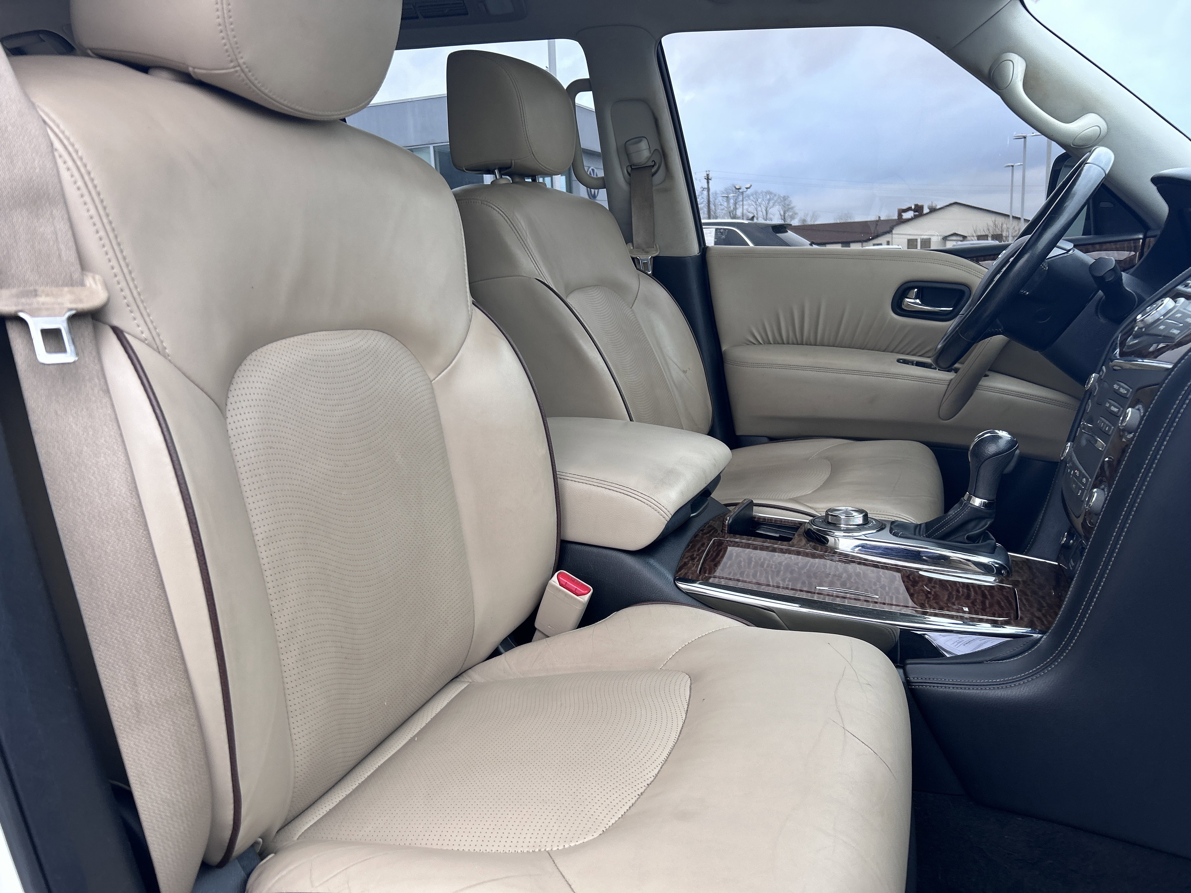 Used 2019 Nissan Armada Platinum image 30
