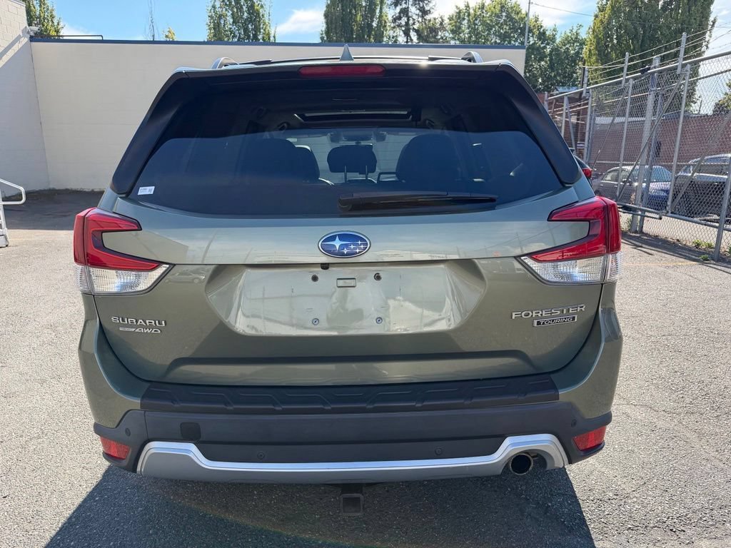 Used 2019 Subaru Forester Touring AWD/4WD image 6
