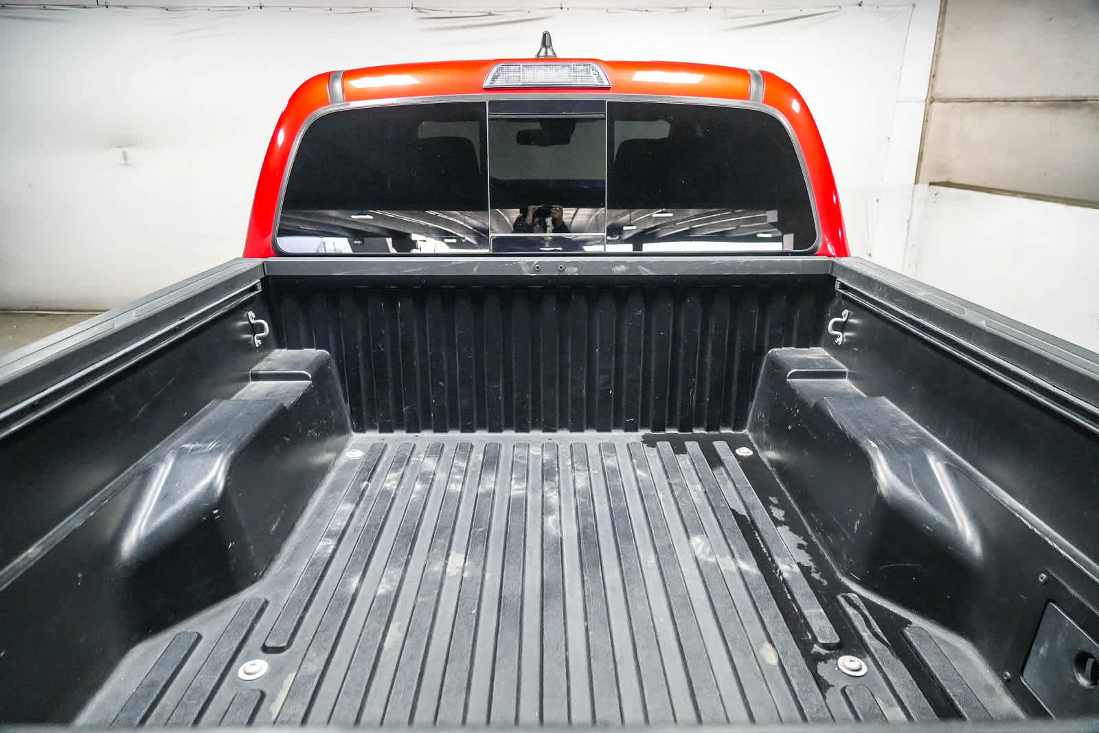 Used 2022 Toyota Tacoma TRD Off-Road w/ Technology Package AWD/4WD image 26