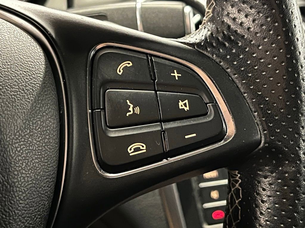 Used 2018 Mercedes-Benz CLA 250 4MATIC image 23