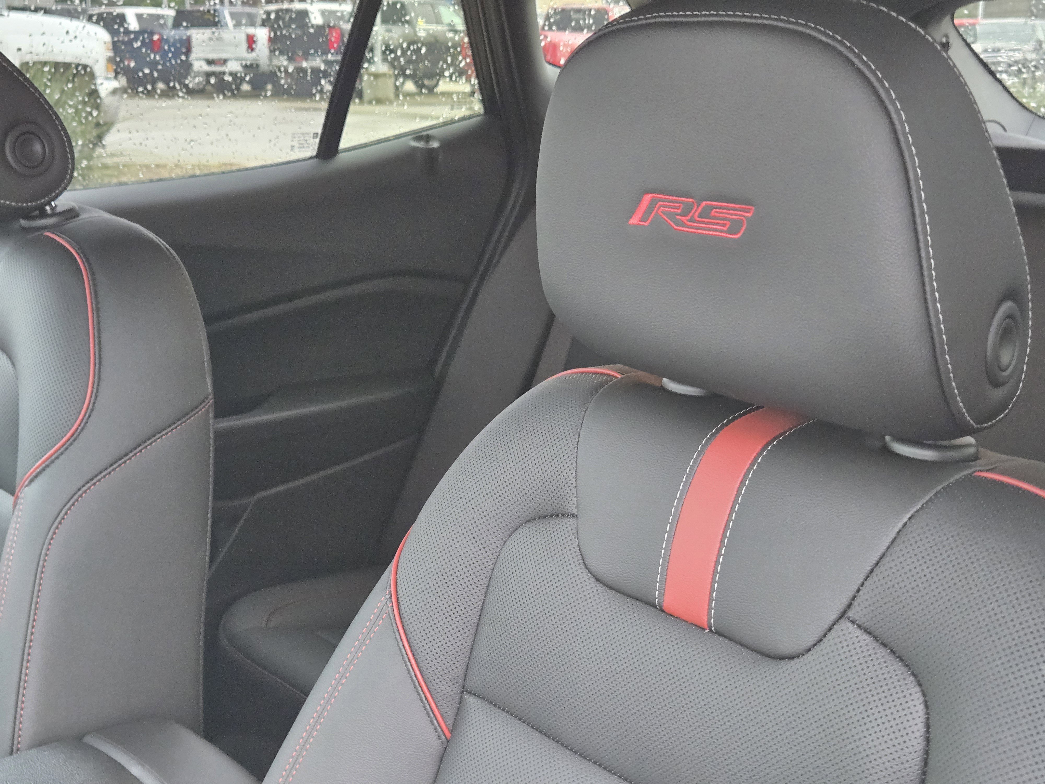 New 2026 Chevrolet Trax RS w/ Sunroof Package image 15