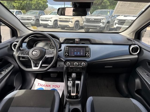 Used 2025 Nissan Versa SV FWD image 10