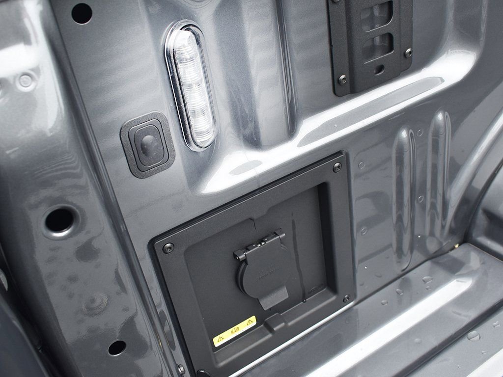 New 2025 Ford F150 XLT w/ Equipment Group 302A MID image 33