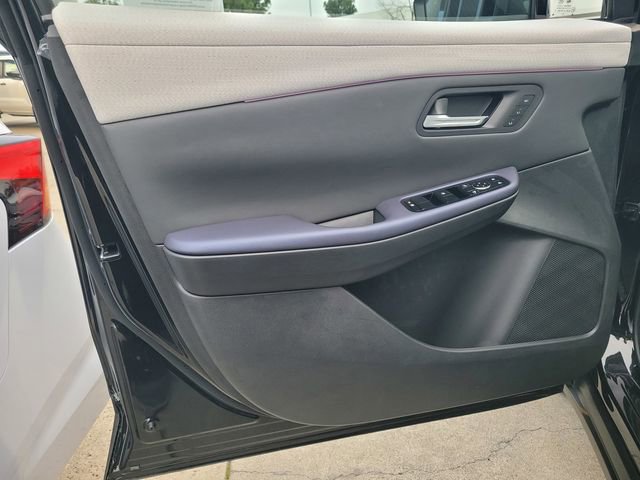 New 2026 Nissan Leaf Platinum+ w/ Cargo Package (Platinum+) image 7