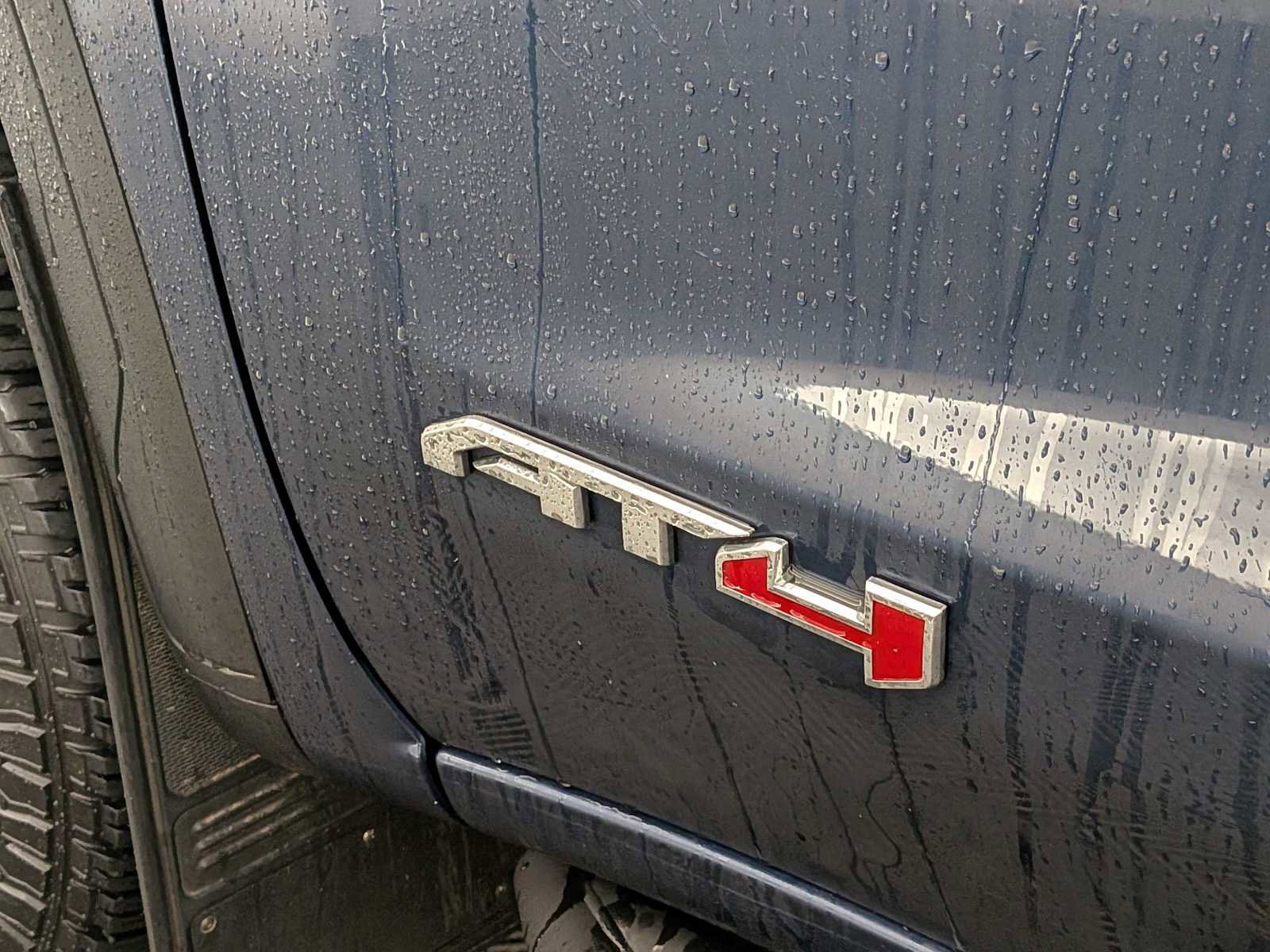 Used 2020 GMC Sierra 1500 AT4 w/ AT4 Premium Package image 13