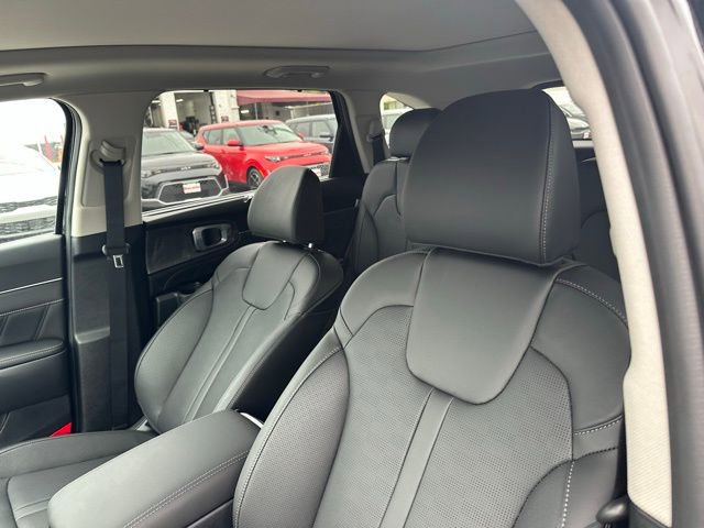 New 2026 Kia Sorento SX image 8