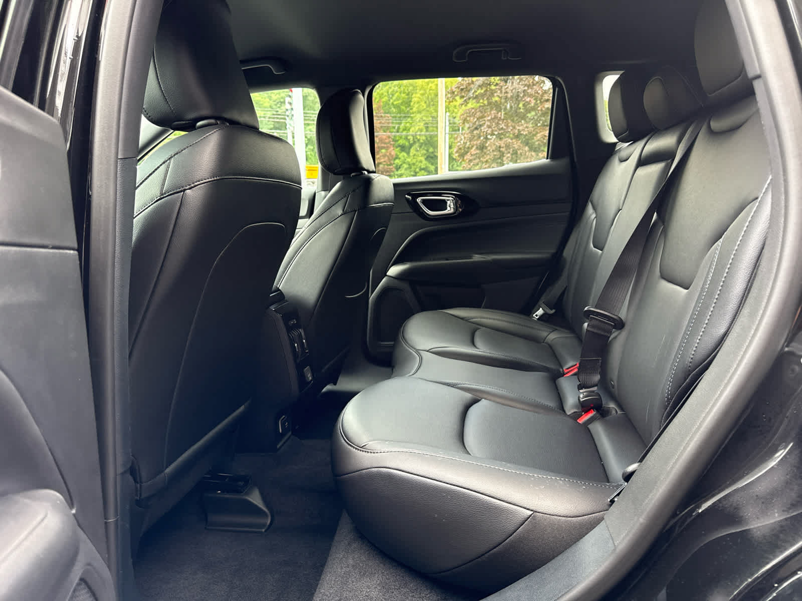 New 2026 Jeep Compass Limited AWD/4WD image 19
