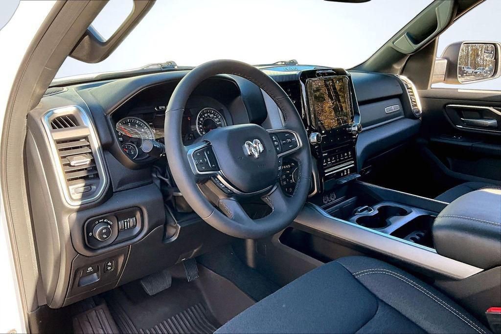 Used 2025 RAM 1500 Lone Star image 14