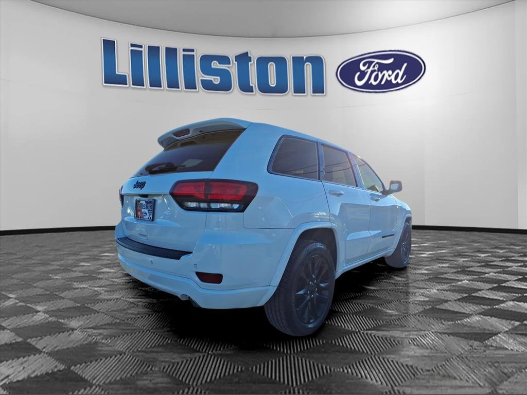 Used 2019 Jeep Grand Cherokee Altitude image 6