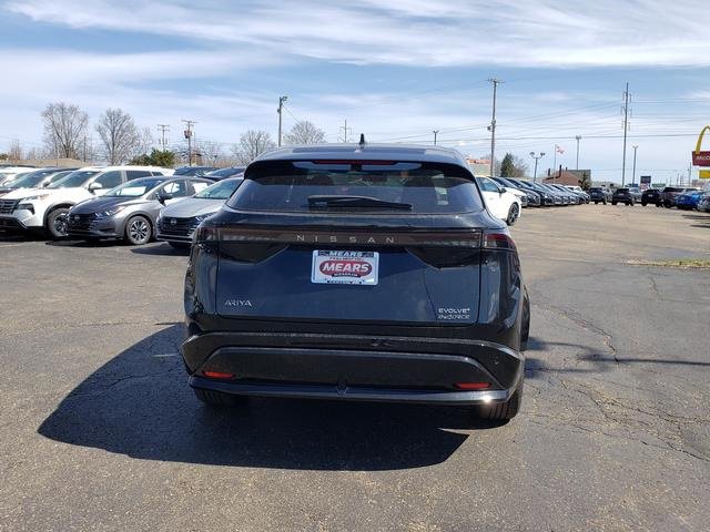 New 2025 Nissan Ariya AWD image 5