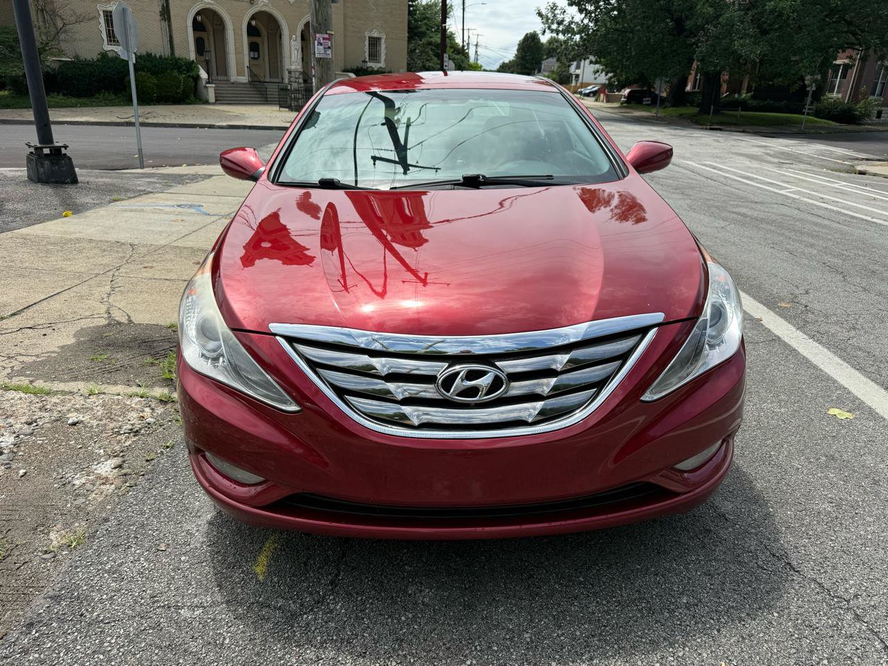 Used 2011 Hyundai Sonata SE FWD image 8