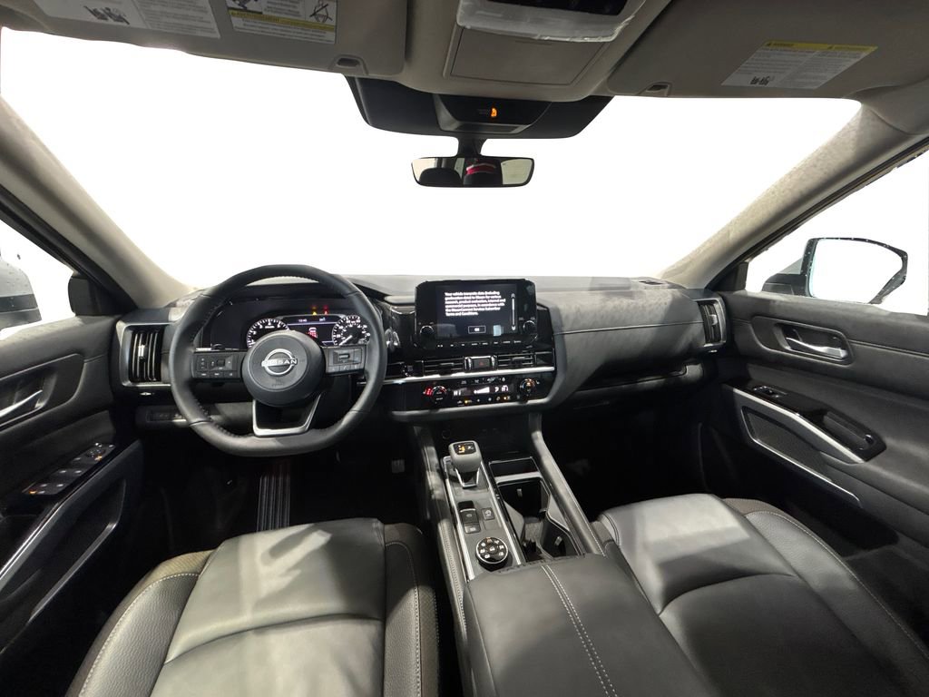 New 2025 Nissan Pathfinder SL image 20