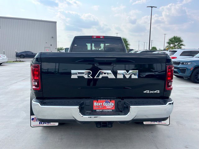 New 2027 RAM 3500 Tradesman AWD/4WD image 6