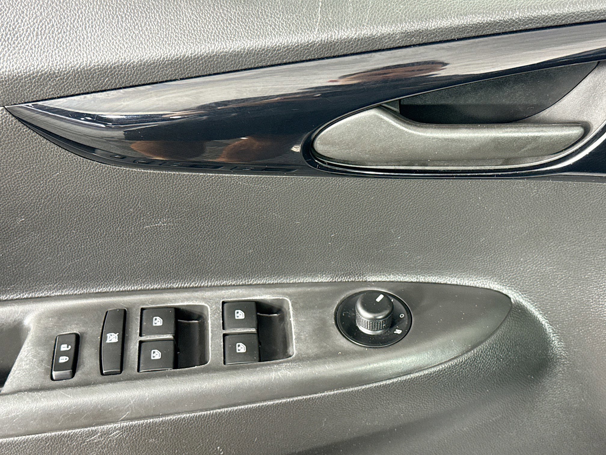 Used 2020 Chevrolet Spark LT image 22