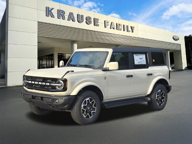 New 2026 Ford Bronco Outer Banks AWD/4WD image 3