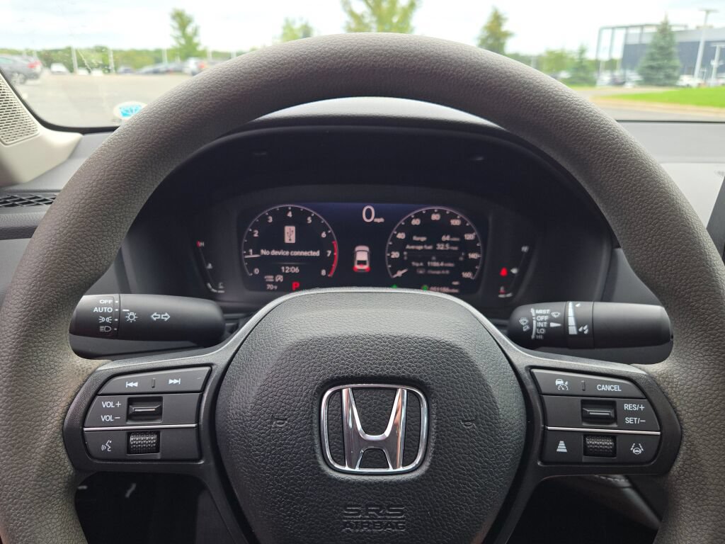 Used 2023 Honda Accord EX image 30
