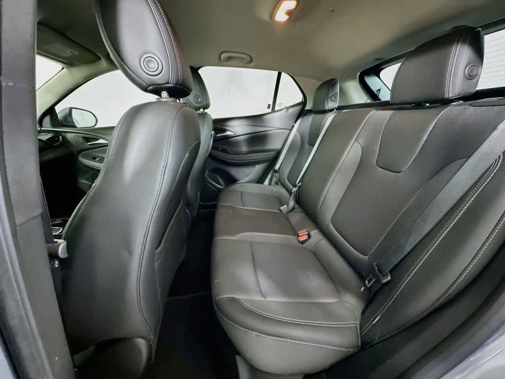 Used 2023 Buick Encore GX Preferred w/ Cold Weather Comfort Package AWD/4WD image 13