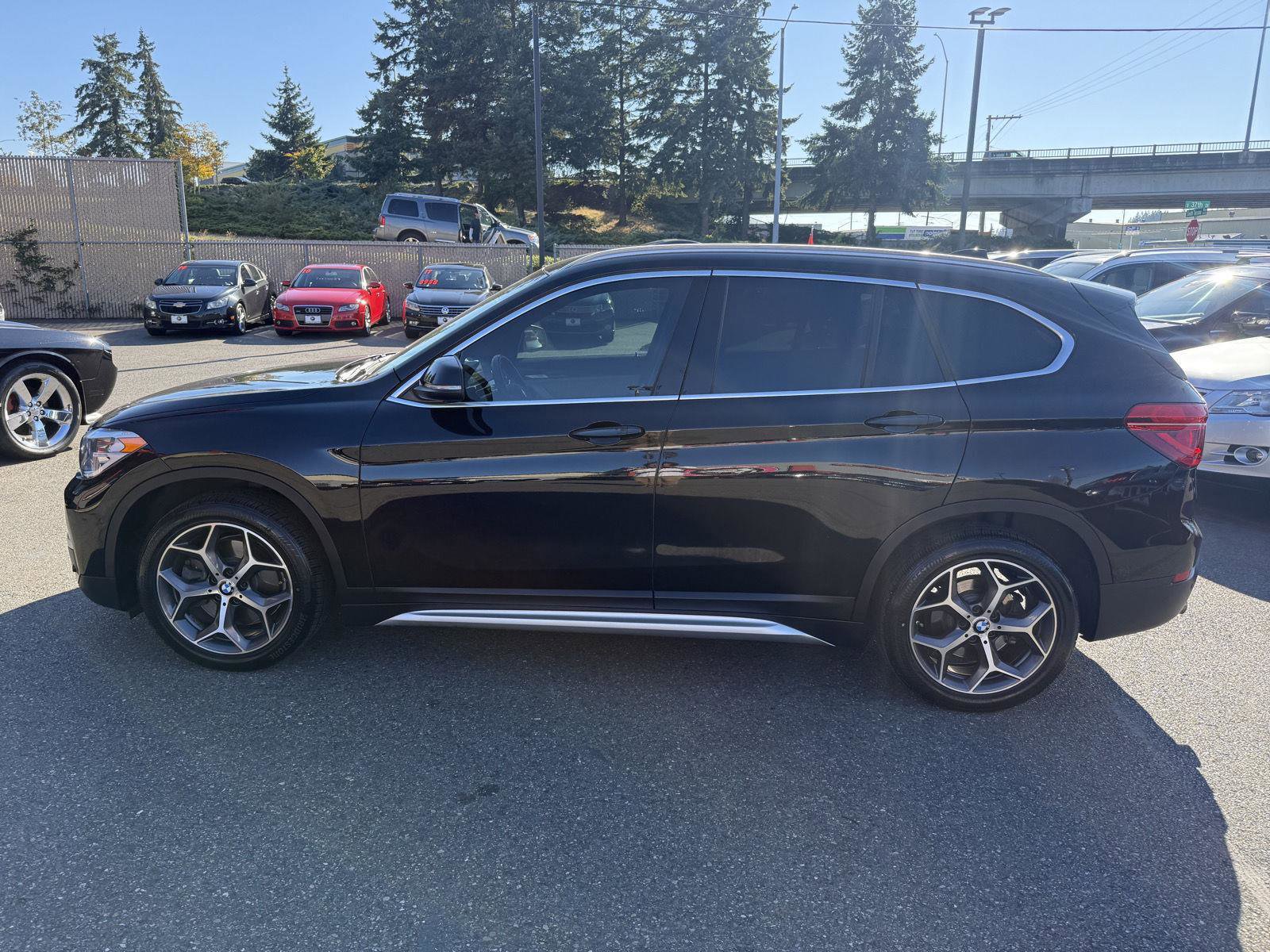 Used 2018 BMW X1 sDrive28i w/ Convenience Package image 12