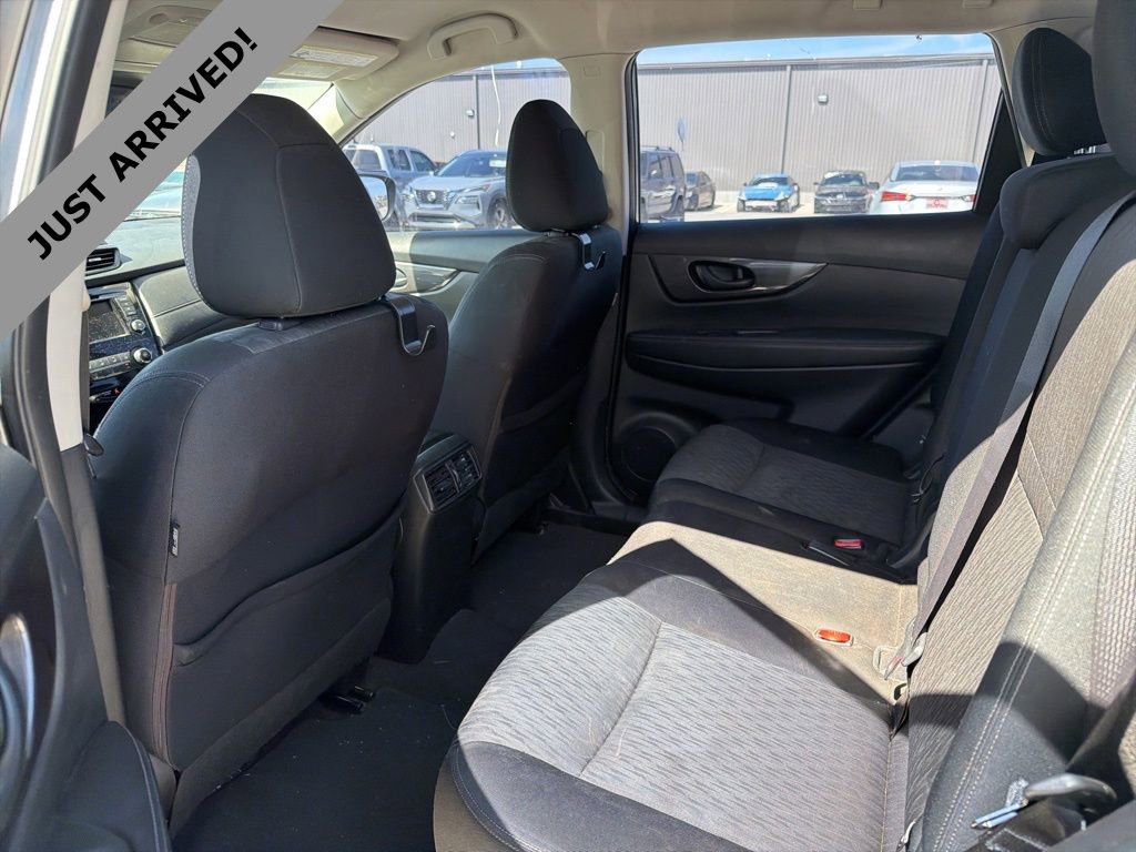Used 2020 Nissan Rogue S image 9