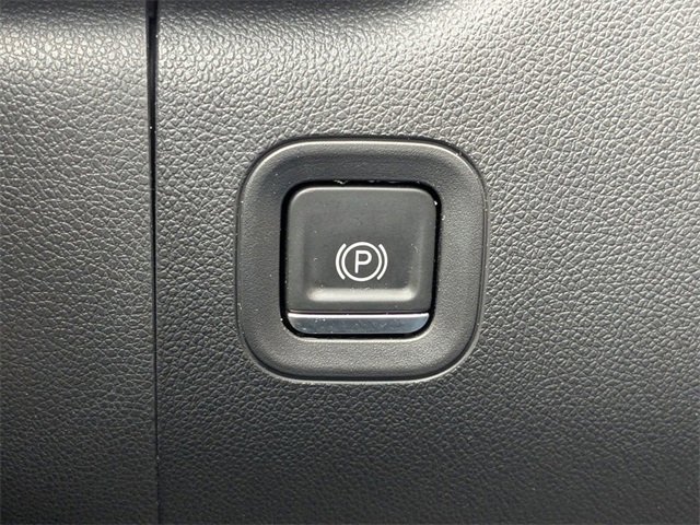 Used 2021 Chevrolet Silverado 1500 Custom image 26