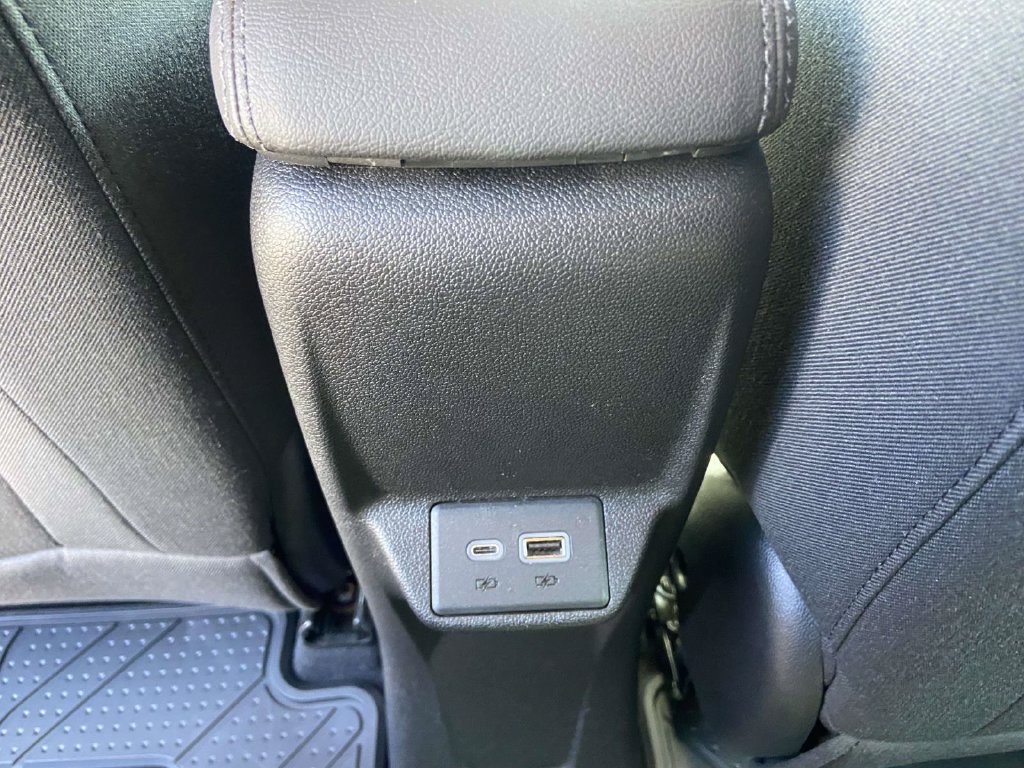 Used 2023 Chevrolet Bolt EUV LT w/ Comfort Package FWD image 20