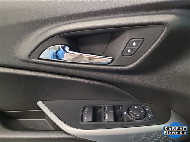 Used 2024 Chevrolet Trax RS w/ Driver Confidence Package image 25