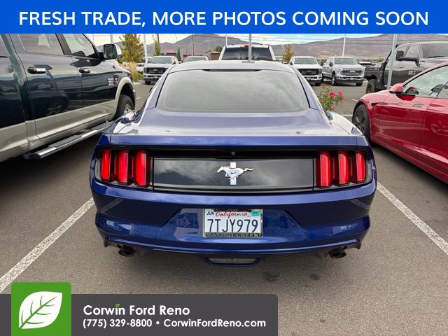 Used 2016 Ford Mustang Coupe RWD image 6