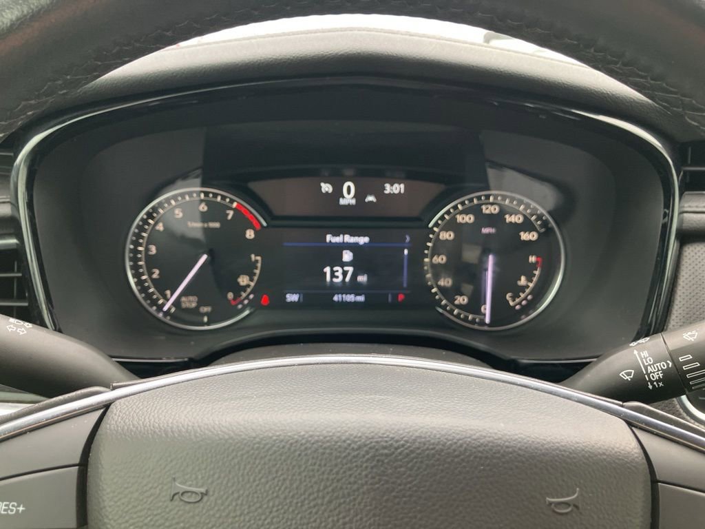 Used 2020 Cadillac XT5 Premium Luxury w/ LPO, Floor Liner Package image 25