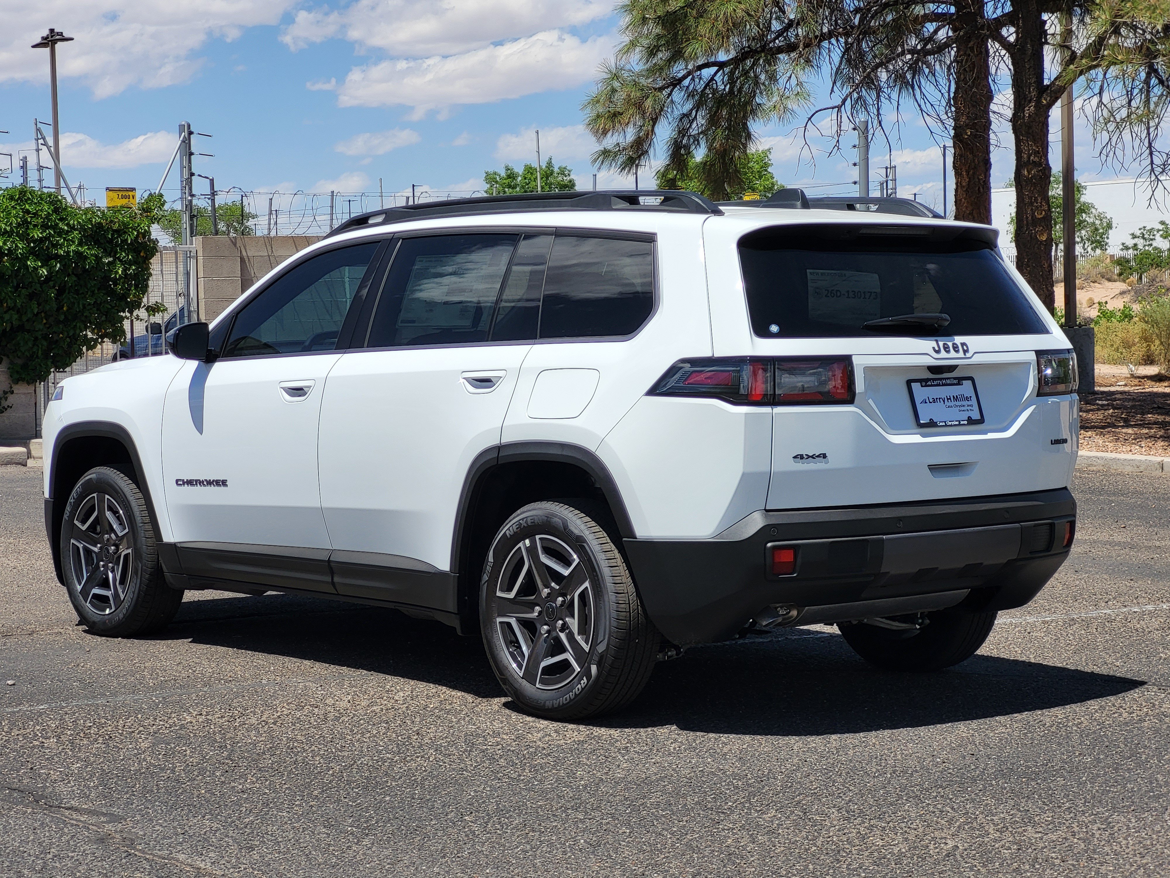 New 2026 Jeep Cherokee Laredo AWD/4WD image 5