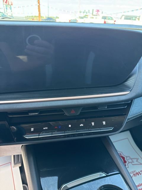 Used 2024 Buick Envision Sport Touring image 19