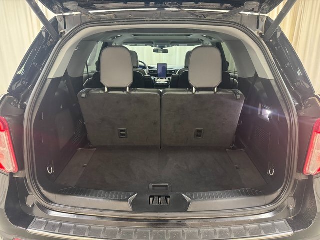 Used 2023 Ford Explorer Limited w/ Limited Technology Package image 21