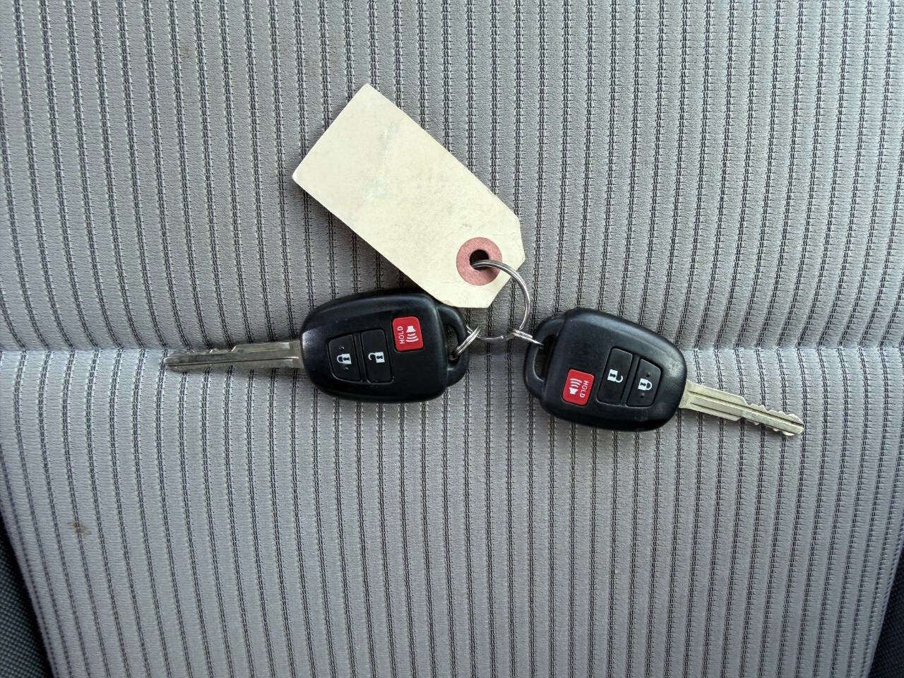 Used 2013 Toyota RAV4 LE AWD/4WD image 42