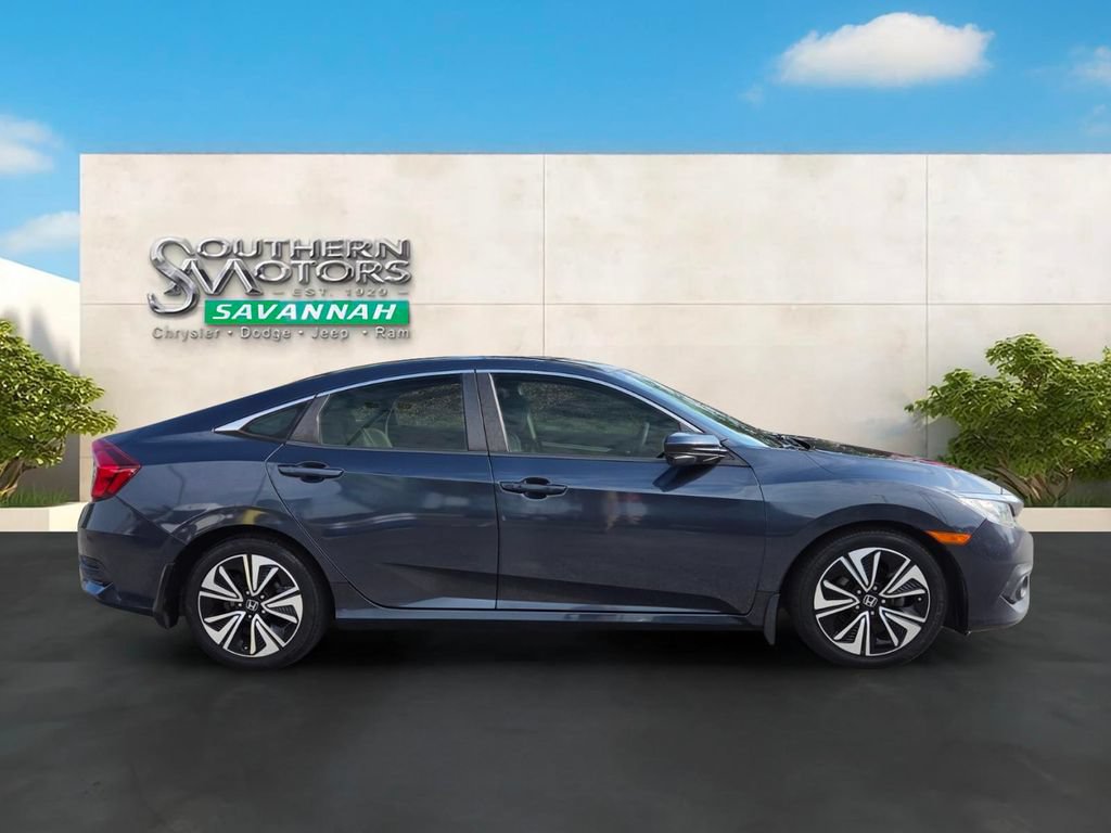 Used 2018 Honda Civic EX-T image 6