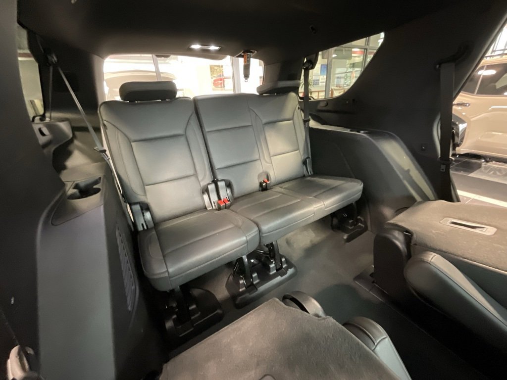 Used 2025 Chevrolet Tahoe High Country image 22