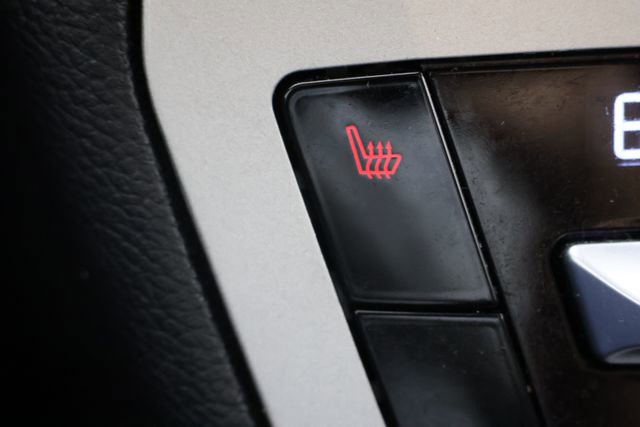 Used 2021 Ford Explorer XLT image 15