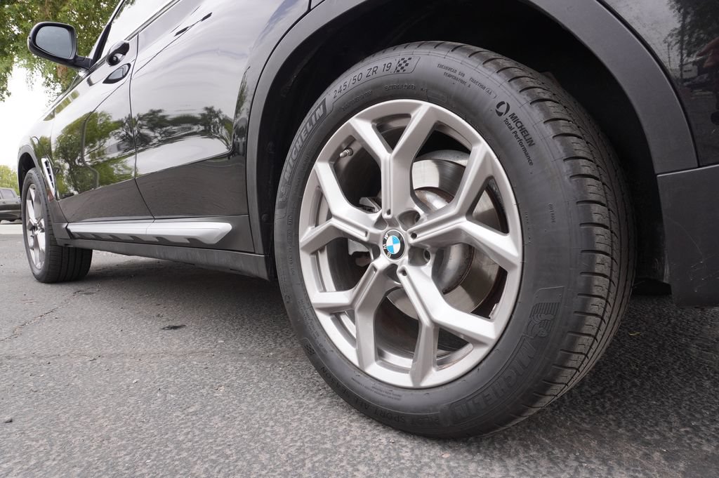 Used 2022 BMW X3 xDrive30i w/ Premium Package 2 (ZPA) AWD/4WD image 7