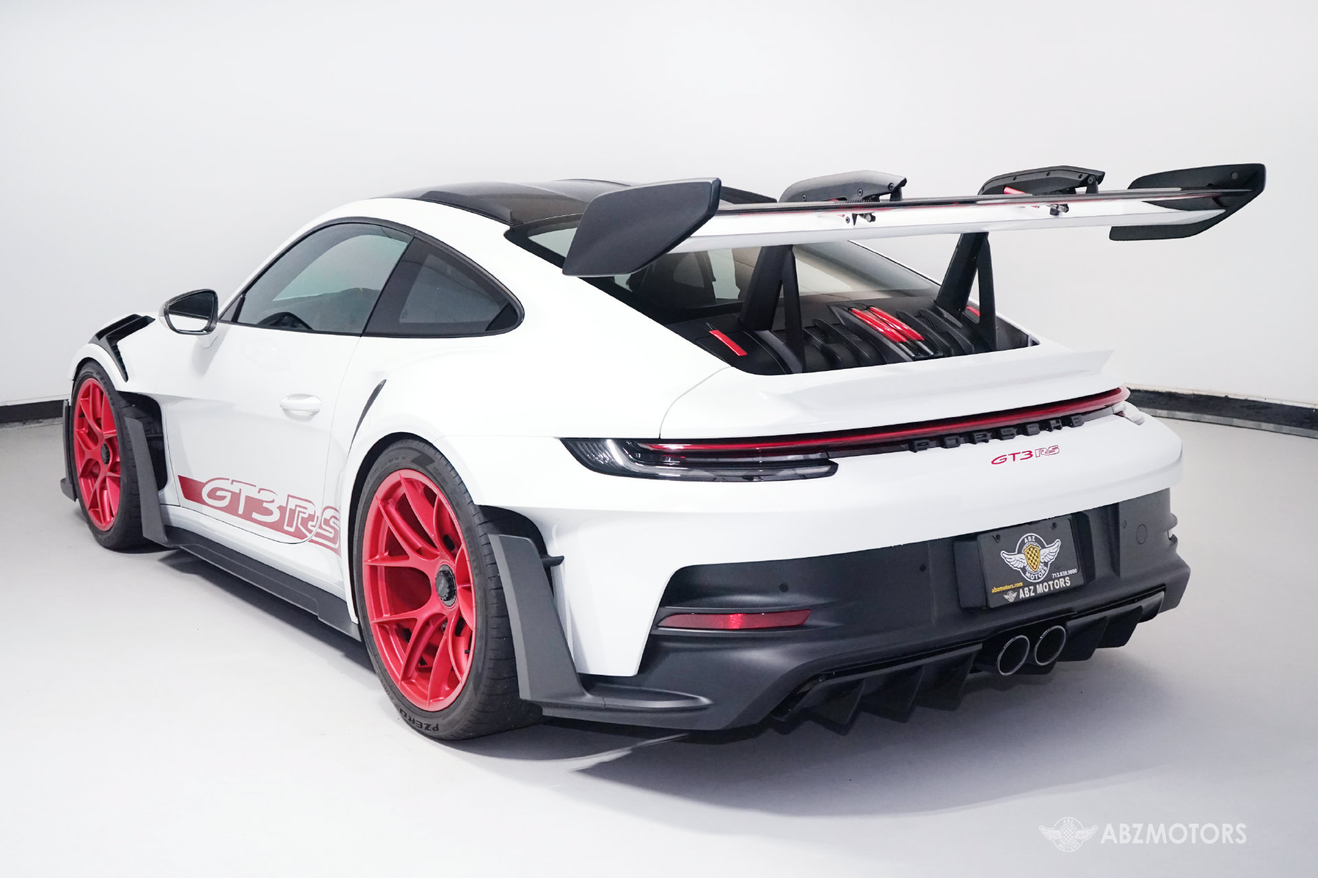 Used 2023 Porsche 911 GT3 RS RWD image 7