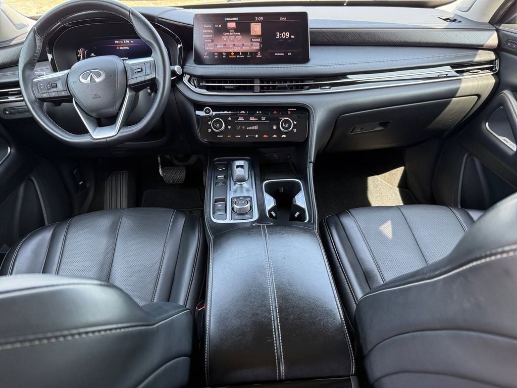 Used 2023 INFINITI QX60 Sensory AWD/4WD image 13