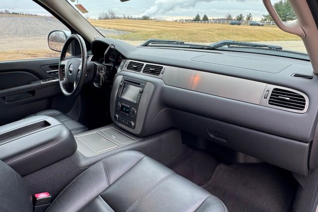 Used 2011 GMC Sierra 1500 SLT w/ All-Terrain Package image 23